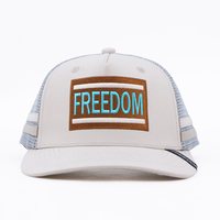 Casquette Trucker en Maille Personnalisée avec Logo Brodé du Fabricant, Haute Qualité, Deux Bandes Latérales, Visière Légèrement Courbée