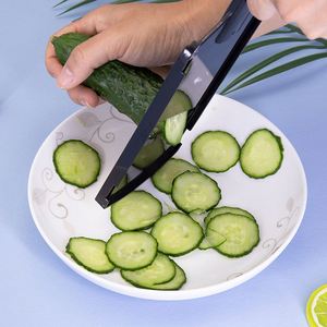 Cortador de Repollo Manual Seguro y Sencillo, Picador de Frutas y Verduras con Cuchilla de Acero Inoxidable y Protector de Manos - Product Image 5