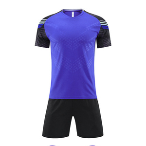 Nuova Collezione 23/<span class=keywords><strong>24</strong></span> Completo da Calcio Personalizzato per Uomo 100% Poliestere Asciugatura Rapida Comodo Collo Tondo Tinta Unita Stampa Digitale - Product Image 1