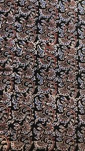 Tissu Georgette Imprimé Léger 85 GSM de Qualité Supérieure Indienne pour la Confection de Vêtements et de Robes - Product Image 2