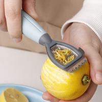Multifunctionele citroenrasp, keukenhulpjes voor het maken van sap, sinaasappel- en citroenschiller, citruspers, limoenpers, kaasrasp