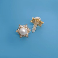 Vente en gros Parure de bijoux en perles d'eau douce pour femmes Cuivre plaqué or Pendentif Boucle d'oreille Bague Bijoux avec boîte à bijoux Cadeaux