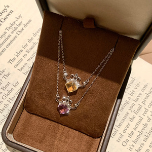 Collier minimaliste pour femme avec fleur française en cristal carré de 7 mm, en argent sterling 925 et améthyste, cadeau de fête pour elle - Product Image 4