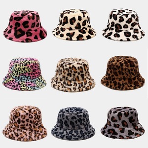 Mới Đến Của Phụ Nữ Giả Lông Leopard In Xô Hat Hot Bán Cho Mùa Đông Giản Dị Du Lịch Ngoài Trời <span class=keywords><strong>S</strong></span>ử Dụng Hàng Ngày - Product Image 1