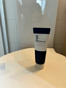 <span class=keywords><strong>Crema</strong></span> Numbuziin 5 <span class=keywords><strong>Vitamina</strong></span> E di Alta Qualità <span class=keywords><strong>con</strong></span> Funzioni Idratanti, Esfolianti, Lenitive e Riparatrici per la Pelle - Product Image 3