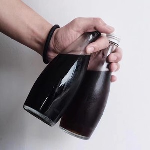 Bouteilles en verre rechargeables personnalisées de 250ml/330ml pour boisson santé hebdomadaire pour vinaigre de <span class=keywords><strong>cidre</strong></span> de pomme jus de mangue eau-avec <span class=keywords><strong>bouchon</strong></span> d'étanchéité - Product Image 4