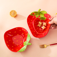 Creatieve keramische aardbeienkommen, borden, schotels; schattige, stijlvolle, cartoon-thema dessert- en saladeschotels, snackborden, fruitplateaus
