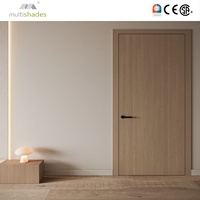 Porte intérieure moderne sans cadre en aluminium alvéolé MULTISHADES avec mécanisme de verrouillage dissimulé