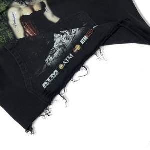 เสื้อฮู้ดดี้ผู้ชายคุณภาพสูงทรงโอเวอร์ไซส์ สไตล์โกธิค ลายกราฟิกสยองขวัญ ขอบแขนเสื้อฉีกขาด ชายเสื้อพุ่งฟุ้ง สตรีทแวร์ สำหรับงานสั่งทำ - Product Image 6