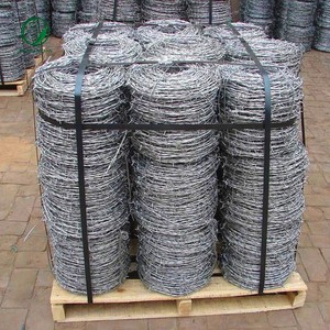 Venta al <span class=keywords><strong>por</strong></span> mayor buen <span class=keywords><strong>precio</strong></span> <span class=keywords><strong>alambre</strong></span> <span class=keywords><strong>de</strong></span> púas galvanizado 500 metros <span class=keywords><strong>de</strong></span> longitud 50kg <span class=keywords><strong>por</strong></span> rollo <span class=keywords><strong>de</strong></span> <span class=keywords><strong>alambre</strong></span> <span class=keywords><strong>de</strong></span> púas en Egipto - Product Image 3