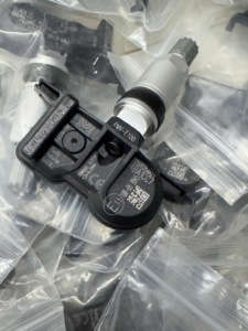 Sensor de Sistema de Monitoreo de Presión de Neumáticos TPMS PMV-E100 Modelo 4260702090 con Pantalla LCD Integrada DC5V 433MHz para <span class=keywords><strong>Toyota</strong></span> Avalon Camry 4Runner - Product Image 4