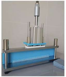 Relieuse à double boucle pneumatique de 400 mm - Haute efficacité pour les petits calendriers/carnets - Product Image 2