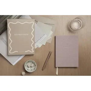 Journal de gratitude VINGA, papier recyclé, merchandising durable - Product Image 3