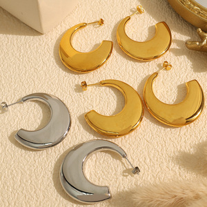 ต่างหูทรงเรขาคณิตรูปตัว C ชุบทอง เงิน ไทเทเนียมสตีล ต่างหูแฟชั่นสำหรับผู้หญิง - Product Image 1