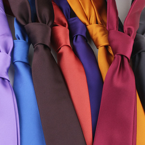 Venta al por mayor Trajes de hombre Accesorio de negocios <span class=keywords><strong>Corbata</strong></span> informal Color sólido Hombre Satén Tela de poliéster liso <span class=keywords><strong>Corbata</strong></span> de 7cm - Product Image 3