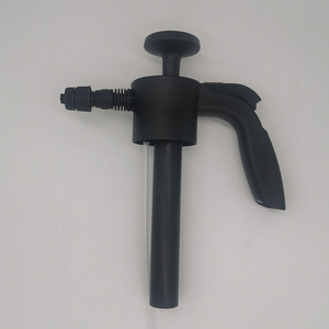 Botella de Spray de Espuma con Presión de Aire Manual, Accesorios con Boquilla en Forma de Abanico, Herramienta de Limpieza para el Hogar, Material PP, Fácil Aplicación - Product Image 4