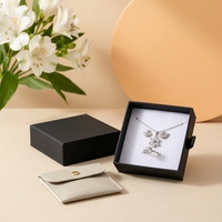 Boîtes d'emballage pour bijoux de style minimaliste avec fermeture à bouton-pression, vente en gros d'usine, boîte de rangement en papier pour bagues et pendentifs