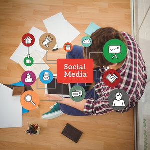 Services de conception de contenus pour les réseaux sociaux destinés aux marques modernes, utilisant des studios Mac, des tablettes graphiques professionnelles et un hub de créativité multimédia IA - Product Image 5