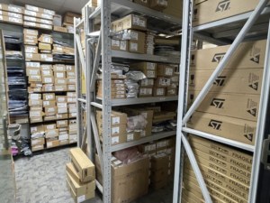 Irfz44n đến-kênh 220 MOSFET 55V 49A cổng thấp phí 67nc cho DC trình điều khiển động cơ và năng lượng mặt trời phí Bộ điều khiển - Product Image 4