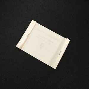 Étiquettes de vêtements personnalisées au prix d'usine, tissées, découpées au laser, écologiques, autocollantes, imprimées avec logo et nom de marque personnalisés - Product Image 3