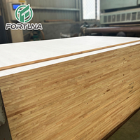 Concurrentiel Pin Falcata Core Block Board Finger Joint Board 14mm 15mm 17mm 18mm pour meubles