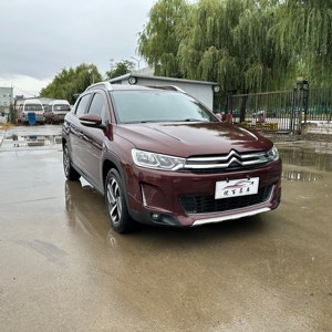 Peu utilisé Offre Spéciale <span class=keywords><strong>Citroen</strong></span> C3-XR petit SUV 5 portes 5 sièges automatique Turbo moteur gauche cuir foncé intérieur toit ouvrant - Product Image 2