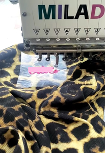 2025 Fashion Leopard Print Anpassbares Design Casual Homewear Set Zweiteiliger Damen anzug Eng anliegender Leopard Langarm - Product Image 4