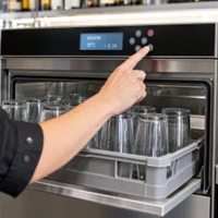 Lave-vaisselle professionnel encastrable sous comptoir avec lave-verres intégré, nettoyage automatique à haute température, certifié CE