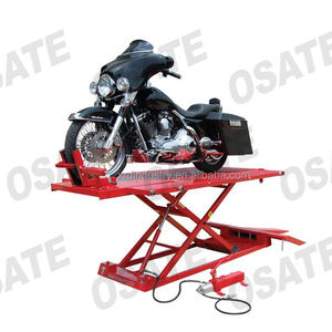 Plate-forme élévatrice de moto hydraulique pneumatique à ciseaux portable OSATE 1500lbs avec CE - Product Image 1