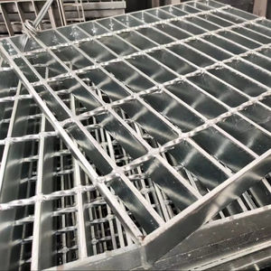 Rejilla de acero galvanizado antideslizante duradera para suelo de ganado, cubierta de canal, pasarela peatonal, parques, materiales de construcción de Metal - Product Image 2