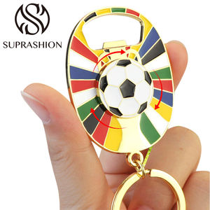 Apribottiglie Portachiavi Placcato Oro Fatto a Mano con Supporto per Telefono, Commemorativo della Coppa Europea di Calcio, per Tifosi - Product Image 4