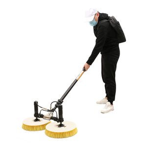 Brosse de nettoyage rotative pour panneaux solaires, machine de nettoyage efficace des modules utilisant l'énergie solaire - Product Image 2