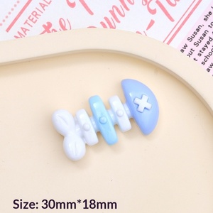Breloques en résine en forme de poisson de dessin animé, accessoires faits à la main pour la vente en gros, pour la création de pinces à <span class=keywords><strong>cheveux</strong></span> et boucles de chaussures en colle crème DIY - Product Image 6
