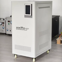 Régulateur de tension triphasé (AVR) TNS personnalisé de 10 kVA à 1000 kVA, roulettes pivotantes à fréquence personnalisée
