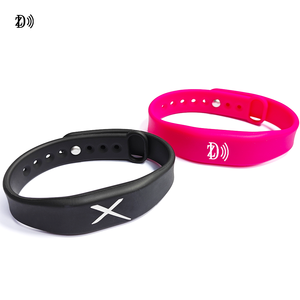 Customized Logo Waterproof Fudan F08 Access Control RFID Silicone Wristband NFC Communication Interface 13.56MHz Frequency - Product Image 5