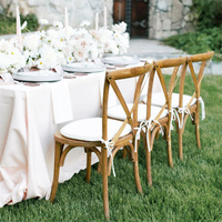 Salle à manger de mariage en plein air empilable Farmhouse Venue Brown Stable Resin Plastic Cross Back X Chair