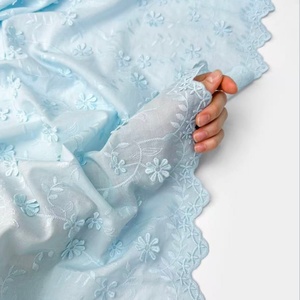 Tela de Algodón Bordada con Poliéster Premium y Diseño Floral 3D para Confección de Vestidos de Novia, Venta Caliente 2026, Rollo Bordado - Product Image 3