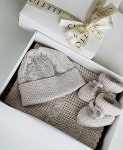 Juego de Regalo de Manta, Gorro, <span class=keywords><strong>Manoplas</strong></span> y Pantuflas <span class=keywords><strong>Tejidas</strong></span> <span class=keywords><strong>a</strong></span> <span class=keywords><strong>Crochet</strong></span> de Lana Merino Personalizadas <span class=keywords><strong>para</strong></span> Bebé - Product Image 3