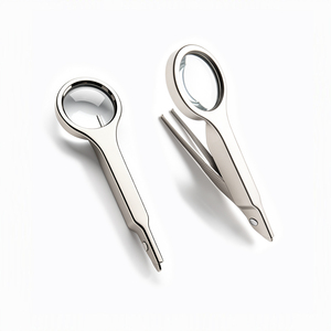 Ishow Pinzette Multifunzione per Rimozione <span class=keywords><strong>Zecche</strong></span> Animali Domestici con Lente d'Ingrandimento 30mm, Strumento di Precisione Pieghevole in Acciaio Inossidabile Sicuro per Cani e Gatti - Product Image 6
