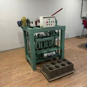 Machine de presse de briques en pierre la plus vendue machine de moulage de briques à vendre - Product Image 3