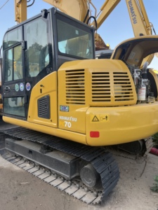 Chariot élévateur Komatsu 70 de qualité supérieure, 7 tonnes, 90 % neuf, d'origine, avec certifications EPA et CE, chariot élévateur agricole d'occasion de 7 tonnes - Product Image 2