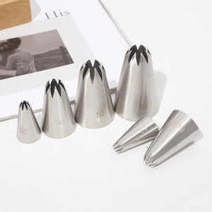 Embouts de décoration de gâteaux en acier inoxydable professionnels pour la décoration de gâteaux <span class=keywords><strong>licorne</strong></span> avec de grandes douilles et différents motifs de glaçage - Product Image 3