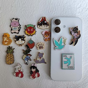 Custom Logo Back <strong>Adhesive</strong> <strong>Pin</strong> for Phone Case Metal Customized Hard Soft Enamel 3D Mobile Phone Stickers - Product Image 3
