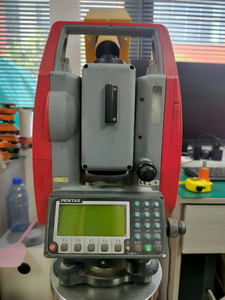 Yüksek doğruluk kullanılan <span class=keywords><strong>Pentax</strong></span> R-422NM toplam istasyon reflektörsüz anket enstrüman ikinci el toplam istasyonu - Product Image 2