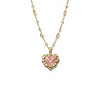 Collier Chaîne Géométrique Féerique en Argent 925 Plaqué Or 18K avec Pendentif Texturé Serti de Pierres Multicolores Poire, Émeraude, Cœur, Cerf-volant