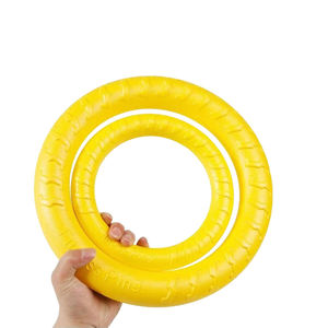 Giocattolo Indistruttibile per Cani con Corda Oscillante, Galleggiante in EVA, Anello Interattivo per Giochi e Masticazione con Foro Centrale - Product Image 2