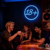 Enseigne néon personnalisée Neonawall OEM ODM 18+LED pour bar, club, boutique, salle de jeux, mancave, fête, décoration commerciale, vente en gros