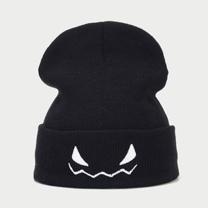 Cappello di Lana Ricamato con Zucca di Halloween e Piccolo Diavolo, Divertente Pullover in Maglia Arancione per Uomo e Donna - Product Image 3