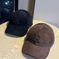 Casquette souple personnalisée OEM avec lettres brodées pour femmes