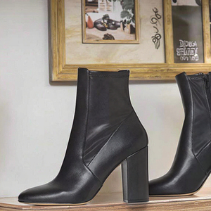 Botines de Cuero Genuino Personalizados 2025 para Mujer, Botas de Tacón Grueso Negras de Invierno, Accesorios de Otoño - Fabricante Directo - Product Image 3